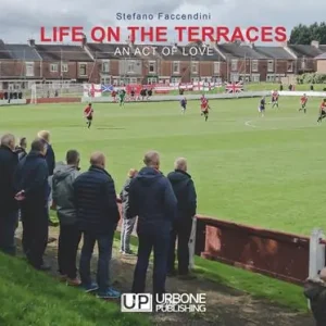 Life on the terraces. An act of love Prezzo Di Fabbrica