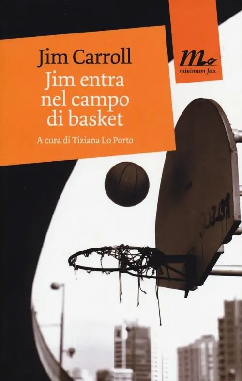 Compra Online Jim entra nel campo di basket